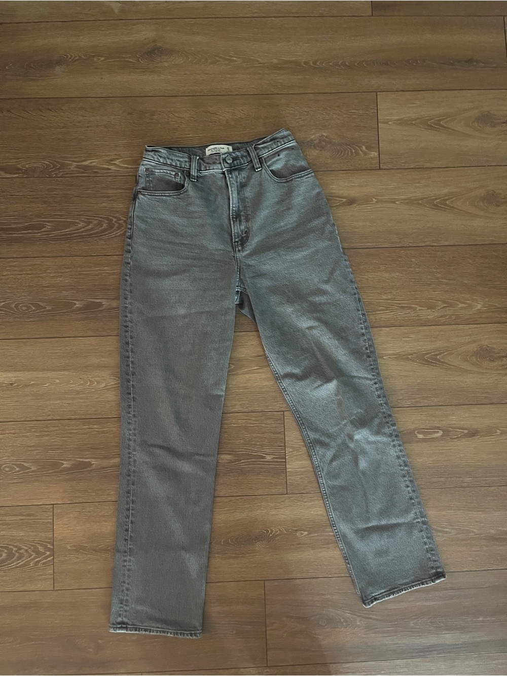 Abercrombie & Fitch Straight-Leg Gray High-Rise Jeans